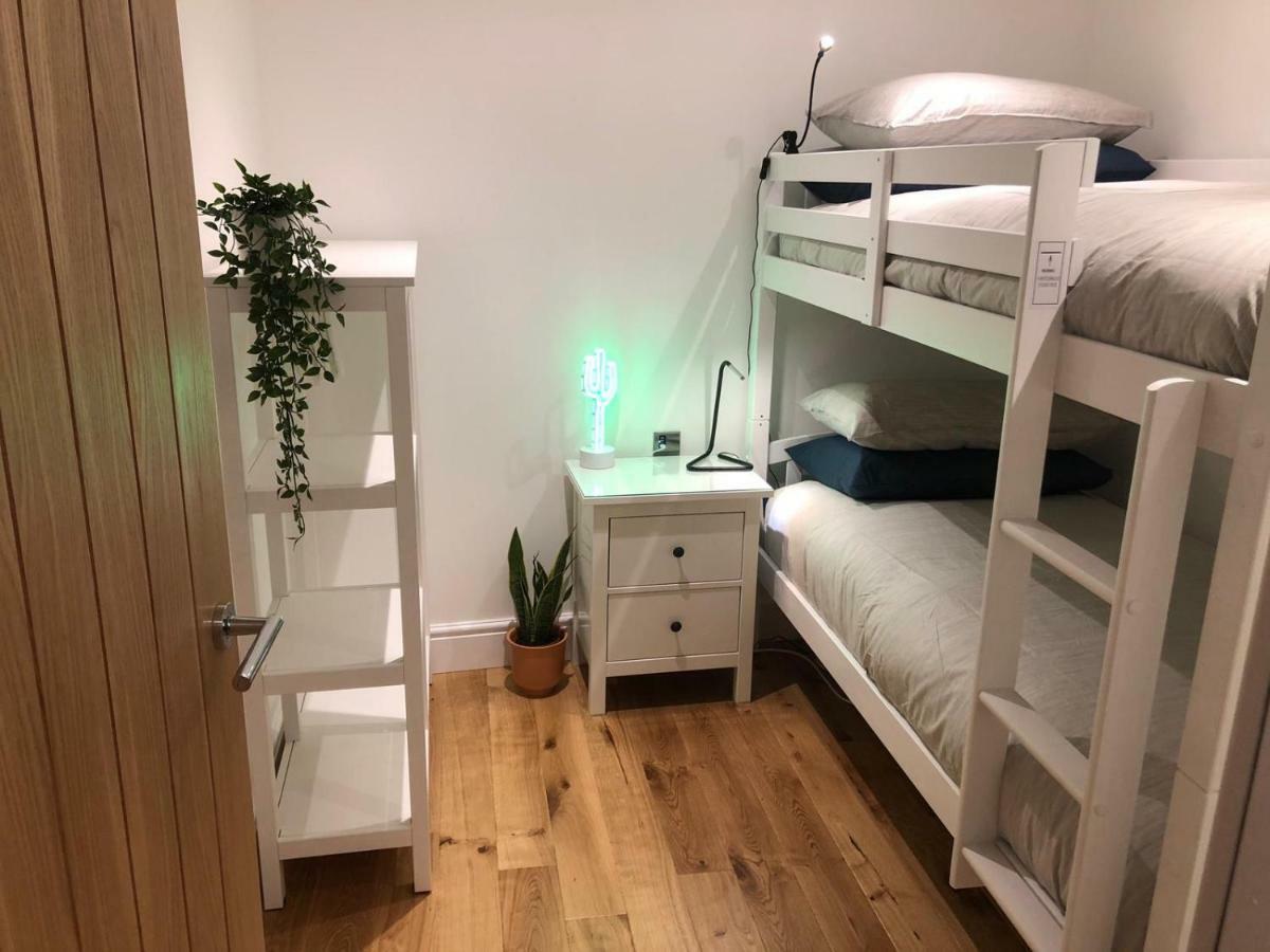 Central Bright 3 Bed Flat With Pool & Parking Edinburgh Dış mekan fotoğraf