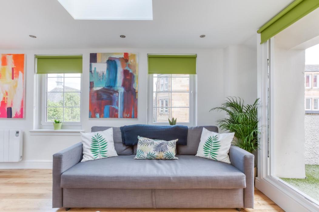 Central Bright 3 Bed Flat With Pool & Parking Edinburgh Dış mekan fotoğraf