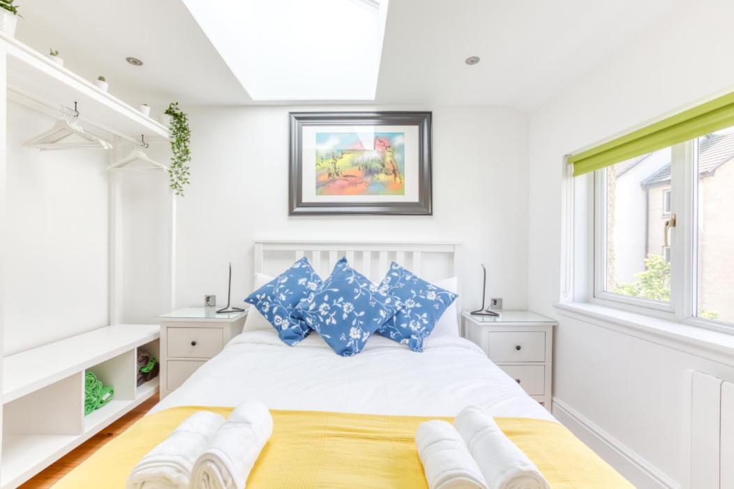 Central Bright 3 Bed Flat With Pool & Parking Edinburgh Dış mekan fotoğraf